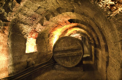 Bodega Conde de los Andes, calados (2)