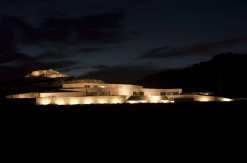 Bodega Contador, vista nocturna