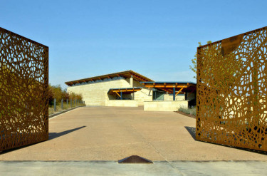 Valenciso, puerta de Juanjo Novella